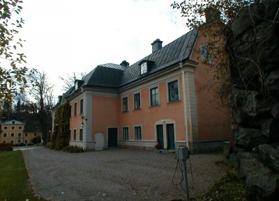 tumba hus 23.46.jpg